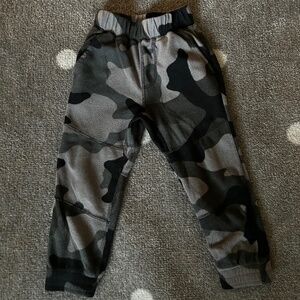 Fleece pants - middle layer